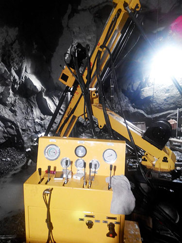 Φ71绳索取心铝合金钻杆的研制